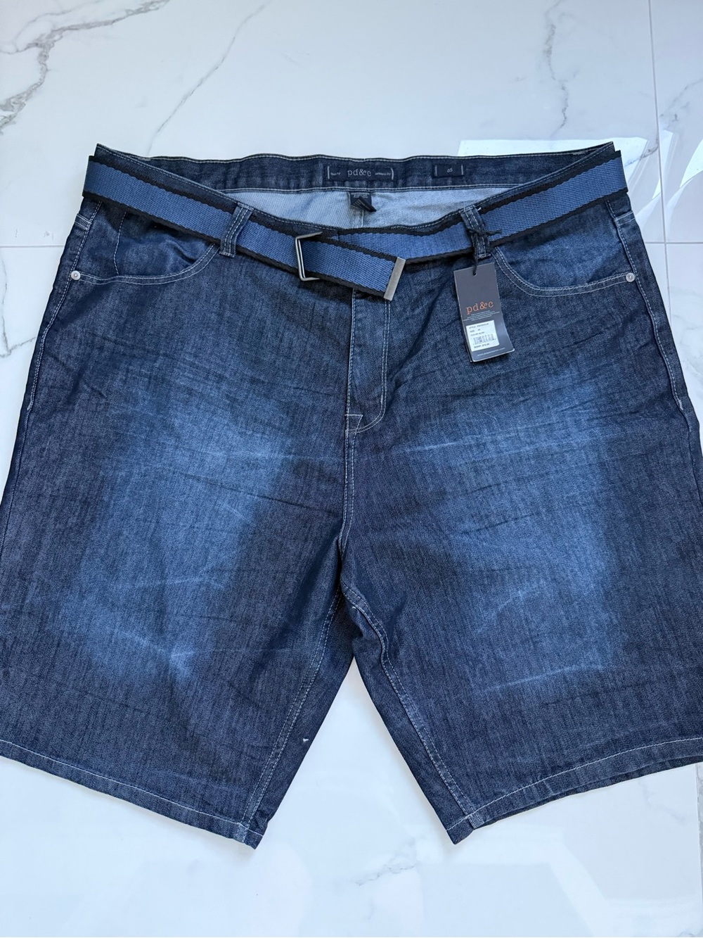 PD&C Men's Dark Blue Denim Shorts with Matching Belt